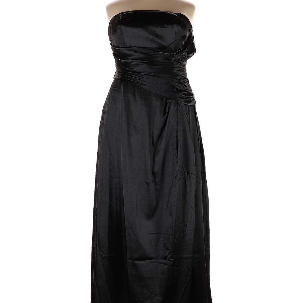Women's Elegant Black Strapless Dress